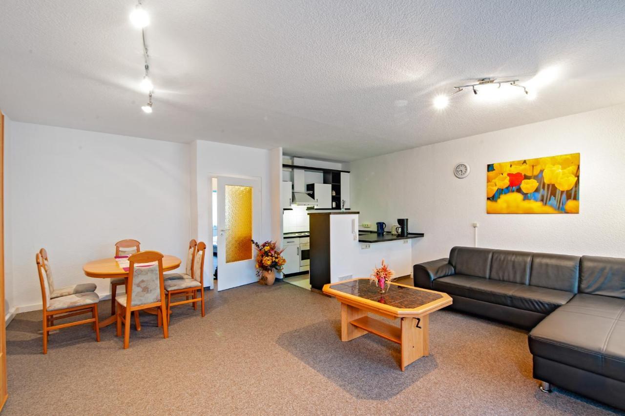 143 Apartment *
